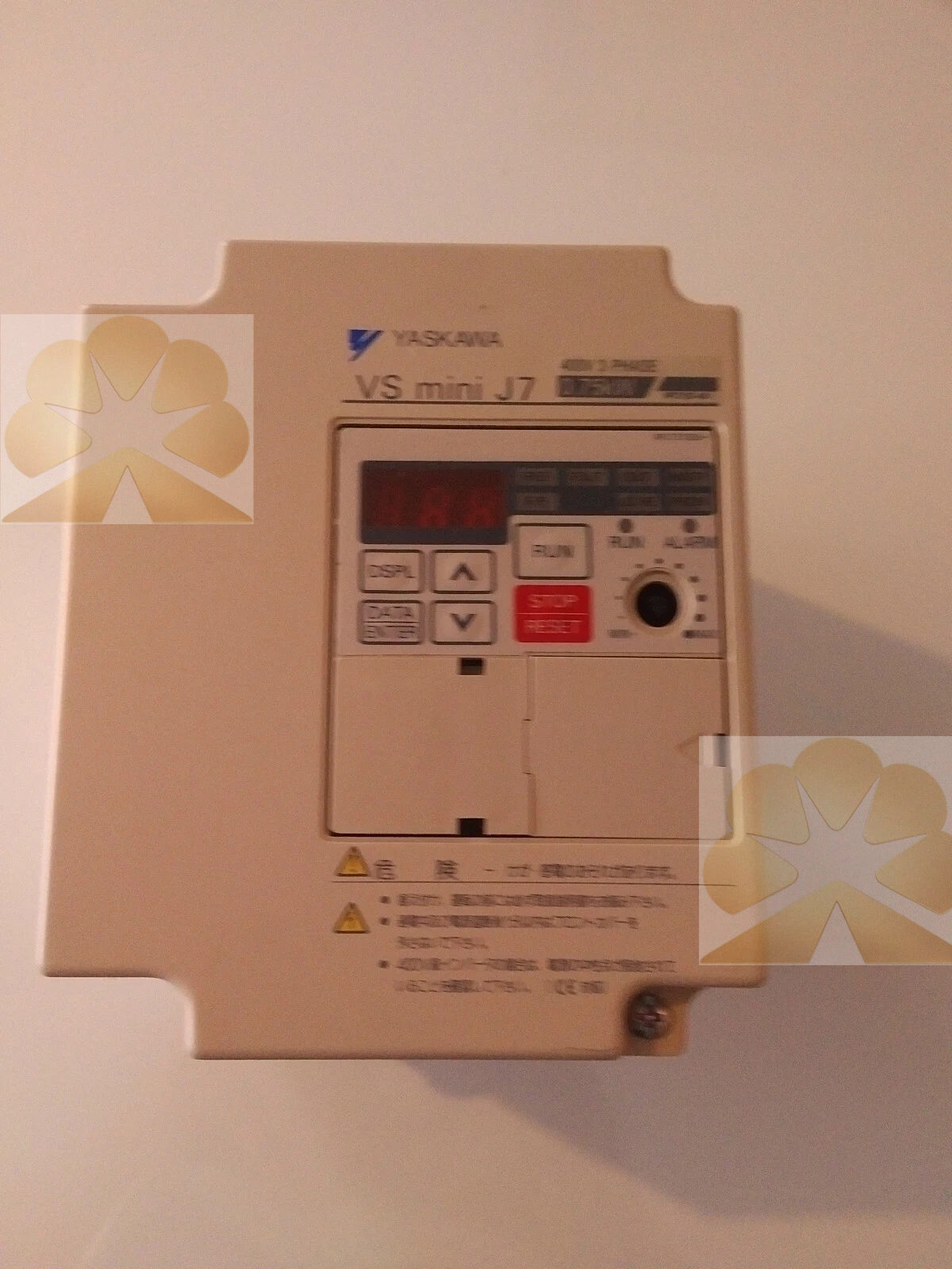 YASKAWA CIMR-J7AA40P7