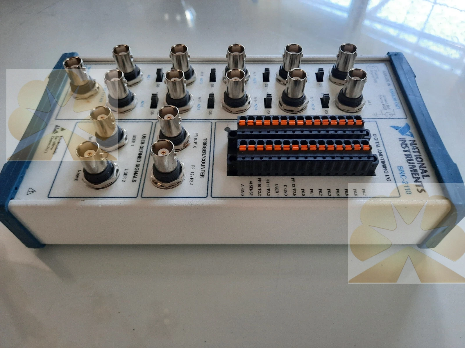 NATIONAL INSTRUMENTS BNC-2110 Product Description