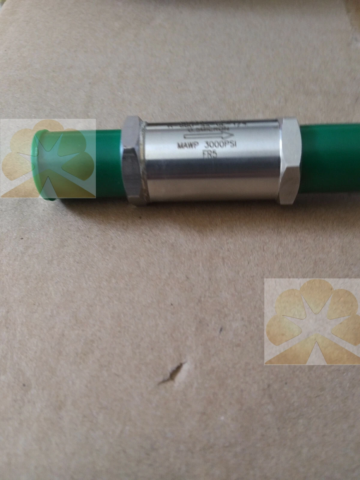 H-680-SS-GL-1/4 Product Description
