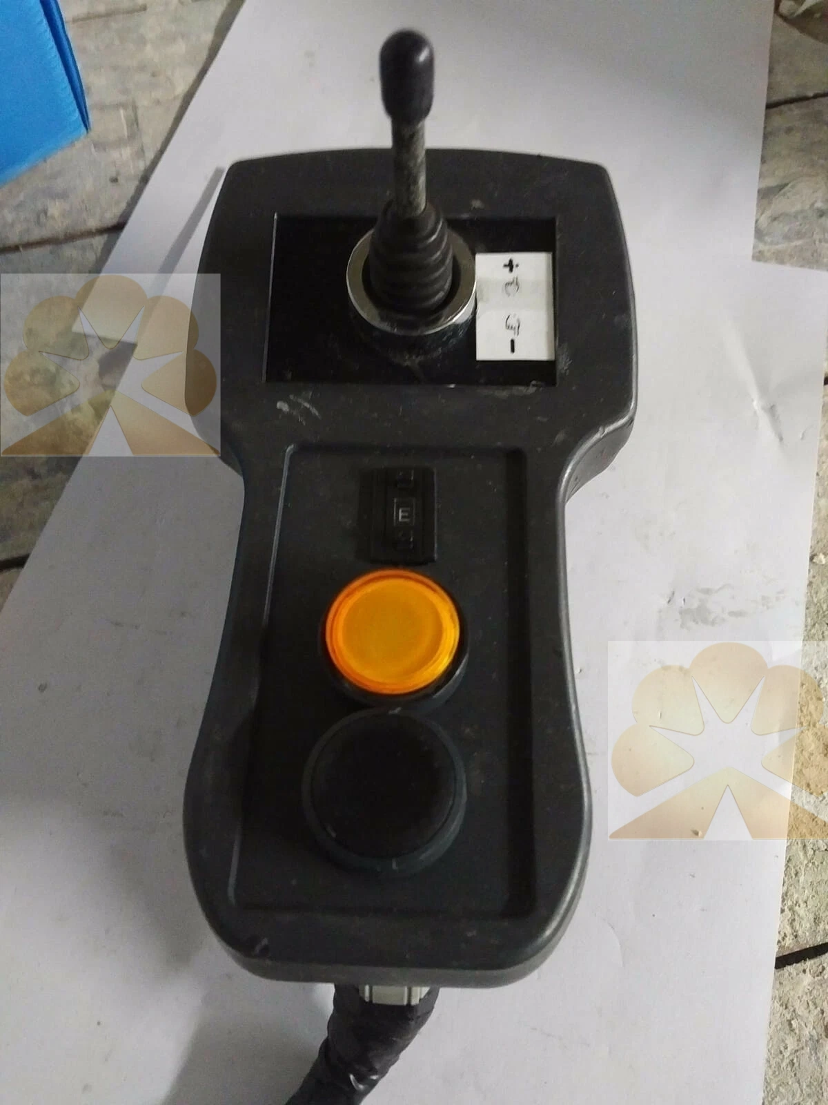 ANDROID AUTOMATION TC001 Joystick Control Box