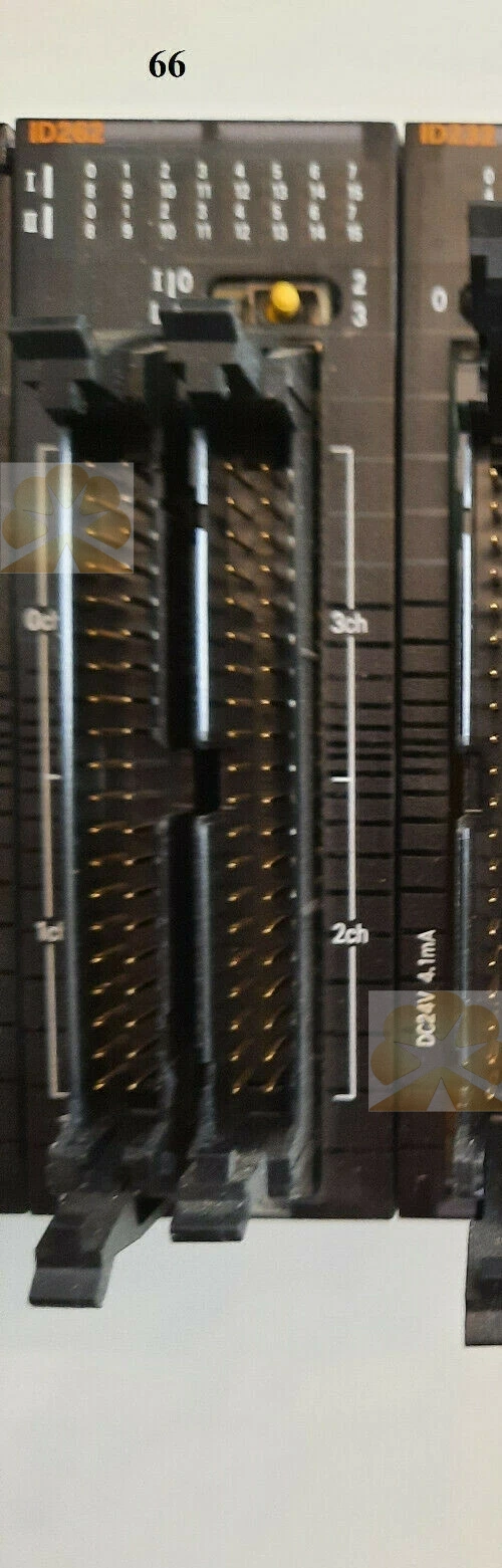 OMRON CJ1W-ID262