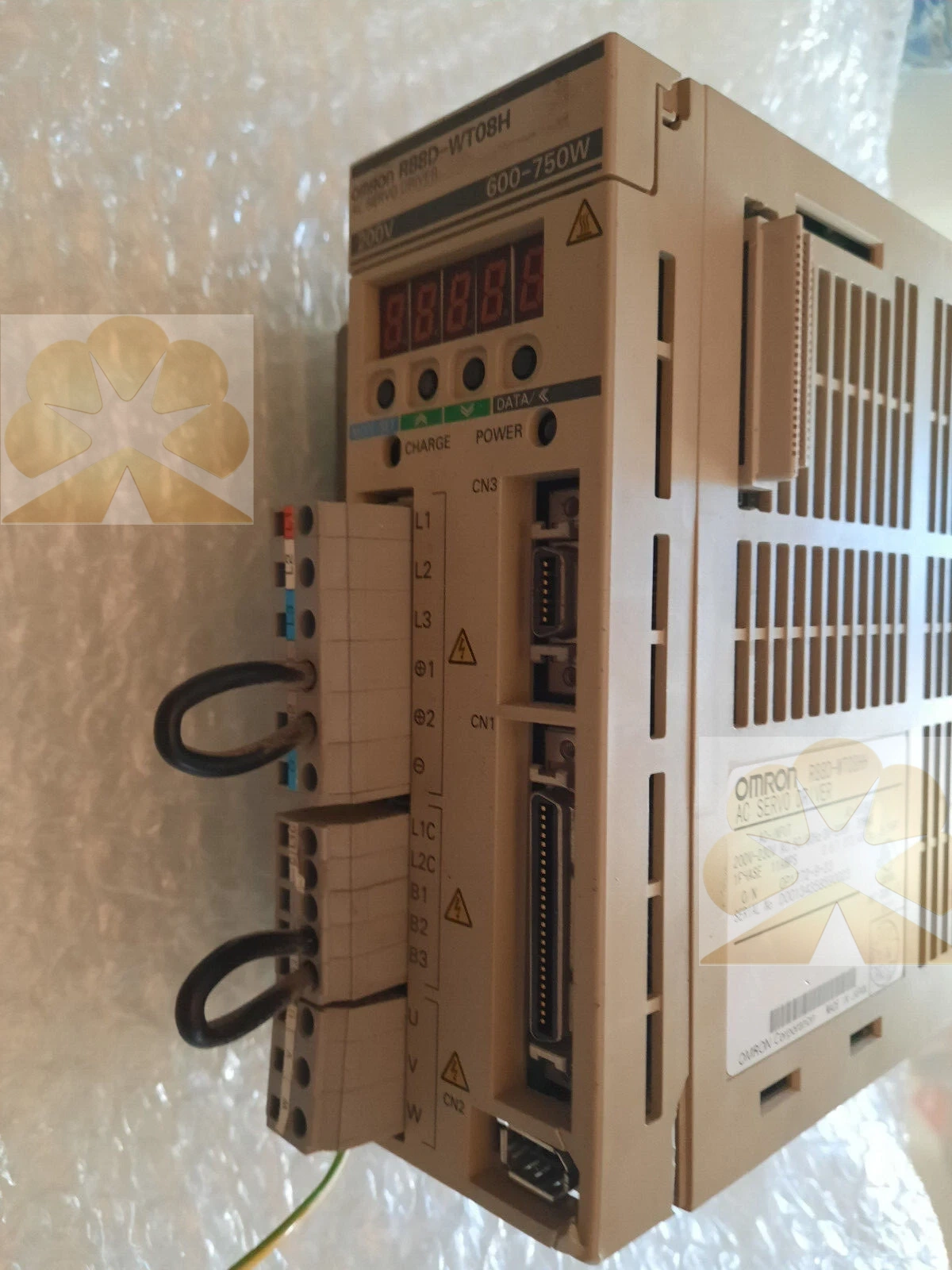 R88D-WT08HH Omron OMNUC W Series AC Servo Drive