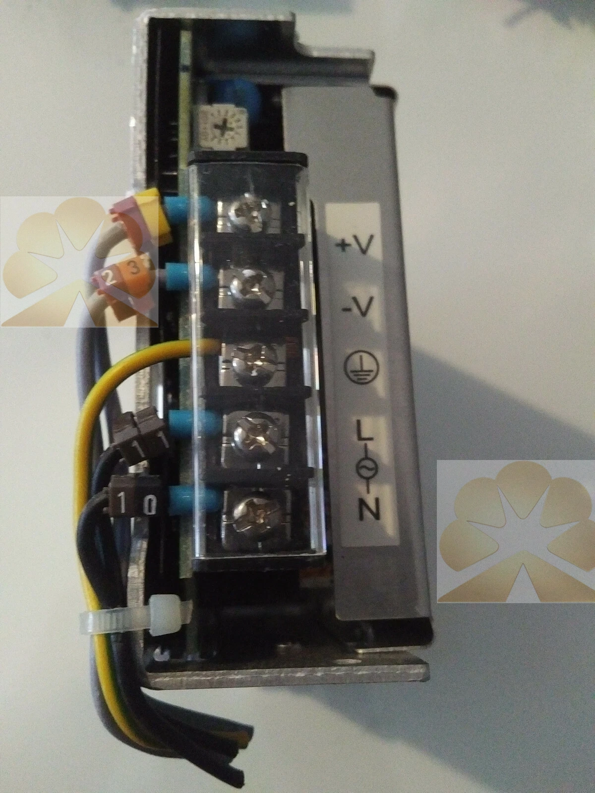OMRON S8JX-G05024CD Product Description