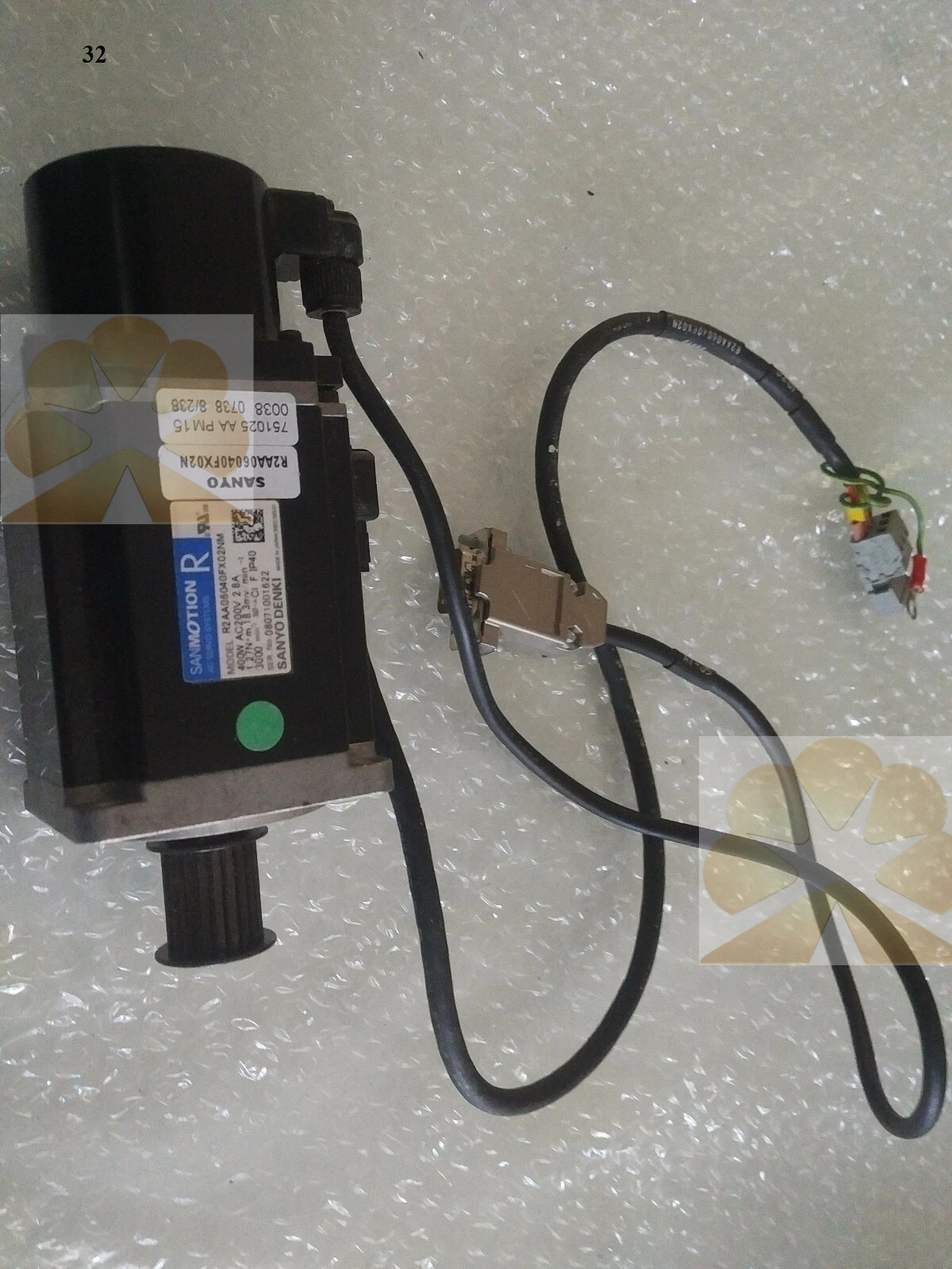 Sanyo Denki R2AA06040FXP02 SANMOTION R AC Servo Motor
