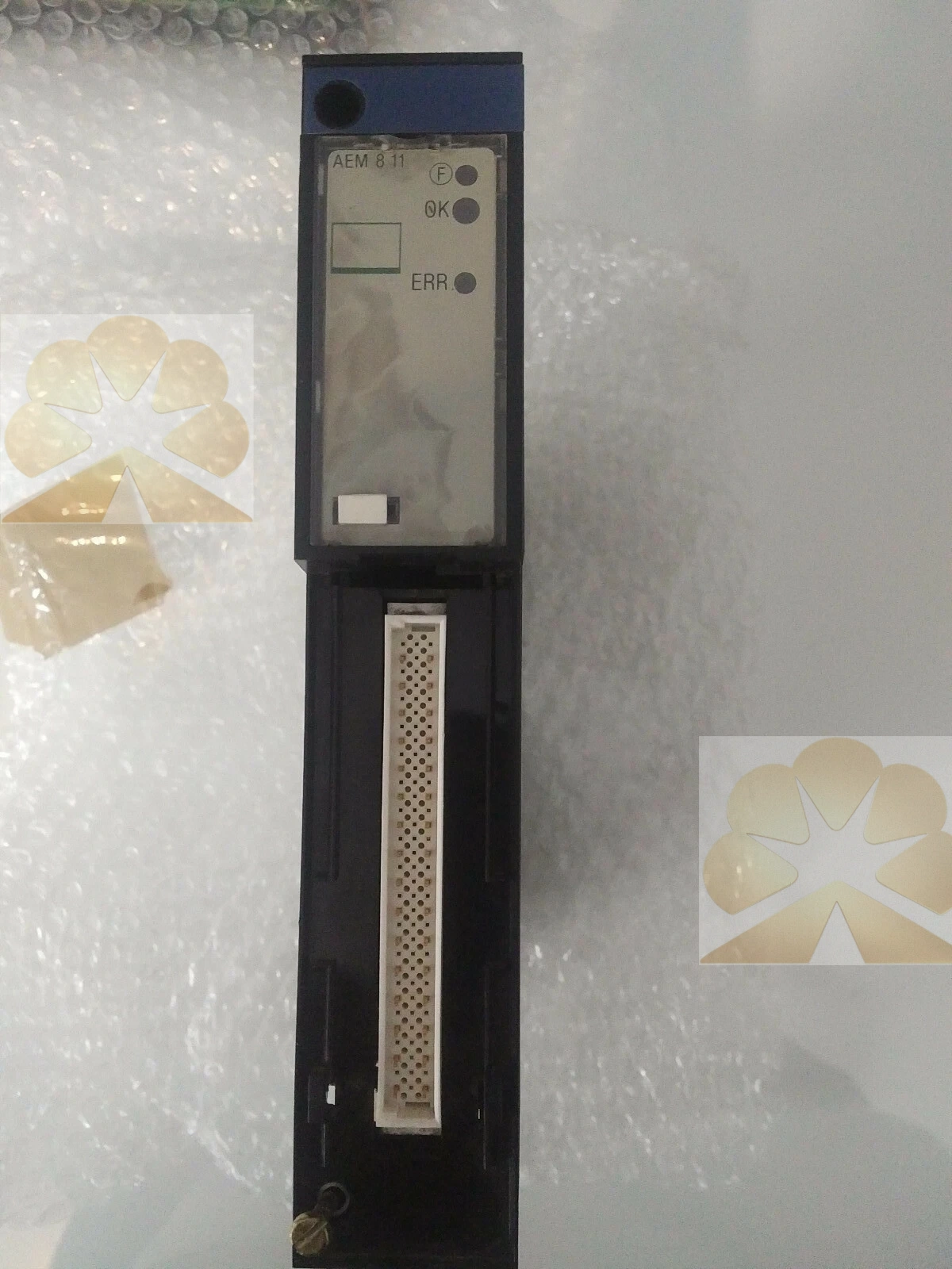 SCHNEIDER TSX-AEM-821