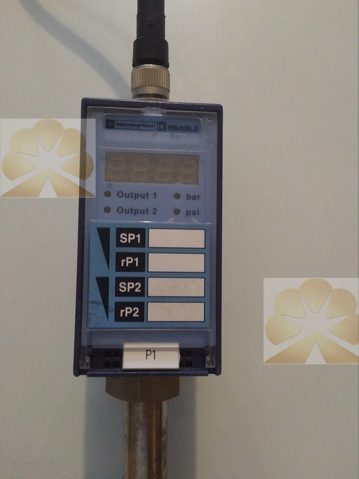 XML-F040D2035 (XMLF040D2035) Schneider Electric OsiSense XM Electronic Pressure Sensor
