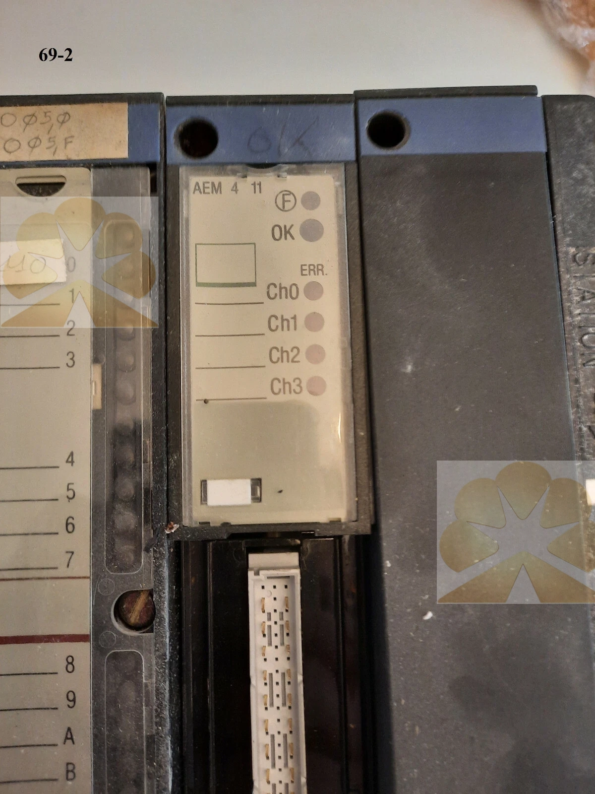 Schneider Electric TSXAEM411 Product Description