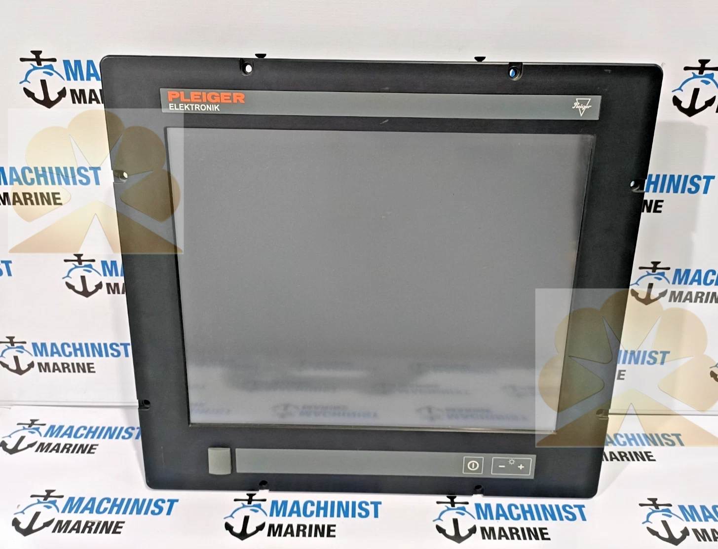 PLEIGER ELEKTRONIK SONTHEIM PPC-IPC-S WITH MT219 nautic 24 display