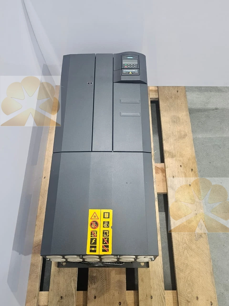 Siemens 6SE6440‑2UD35‑5FA1 Variable Frequency Drive Product Description
